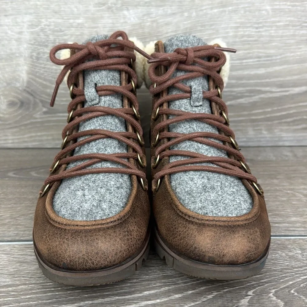 Sorel harlow lace